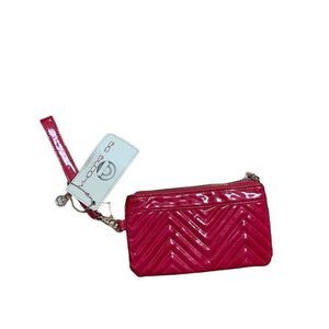 Big Buddha Santa Barbara Ladies Red Chevron stitched Wristlet Clutch Wallet